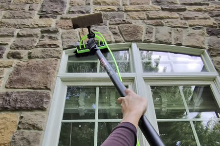 Why Purcellville Homes Need Seasonal Window Cleaning More Than You Think